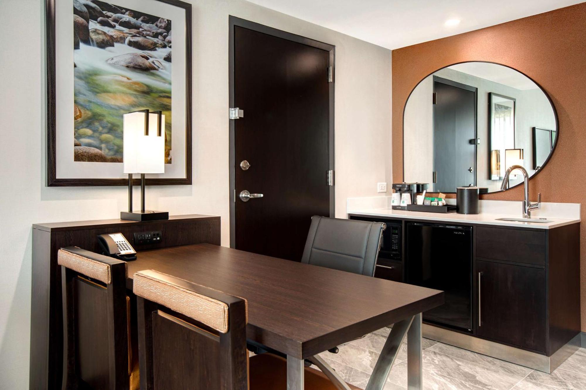 Embassy Suites By Hilton Alpharetta Halcyon Esterno foto